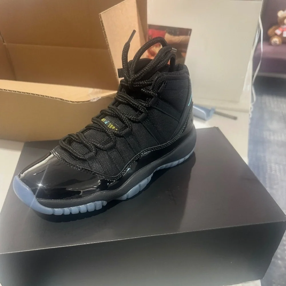 Jordan 11 Retro Gamma Blue - Picture 1 of 2